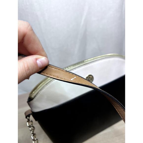 Anne Klein Classic Curves Crossbody Black White Silver Chain Bag Purse - Picture 7 of 11